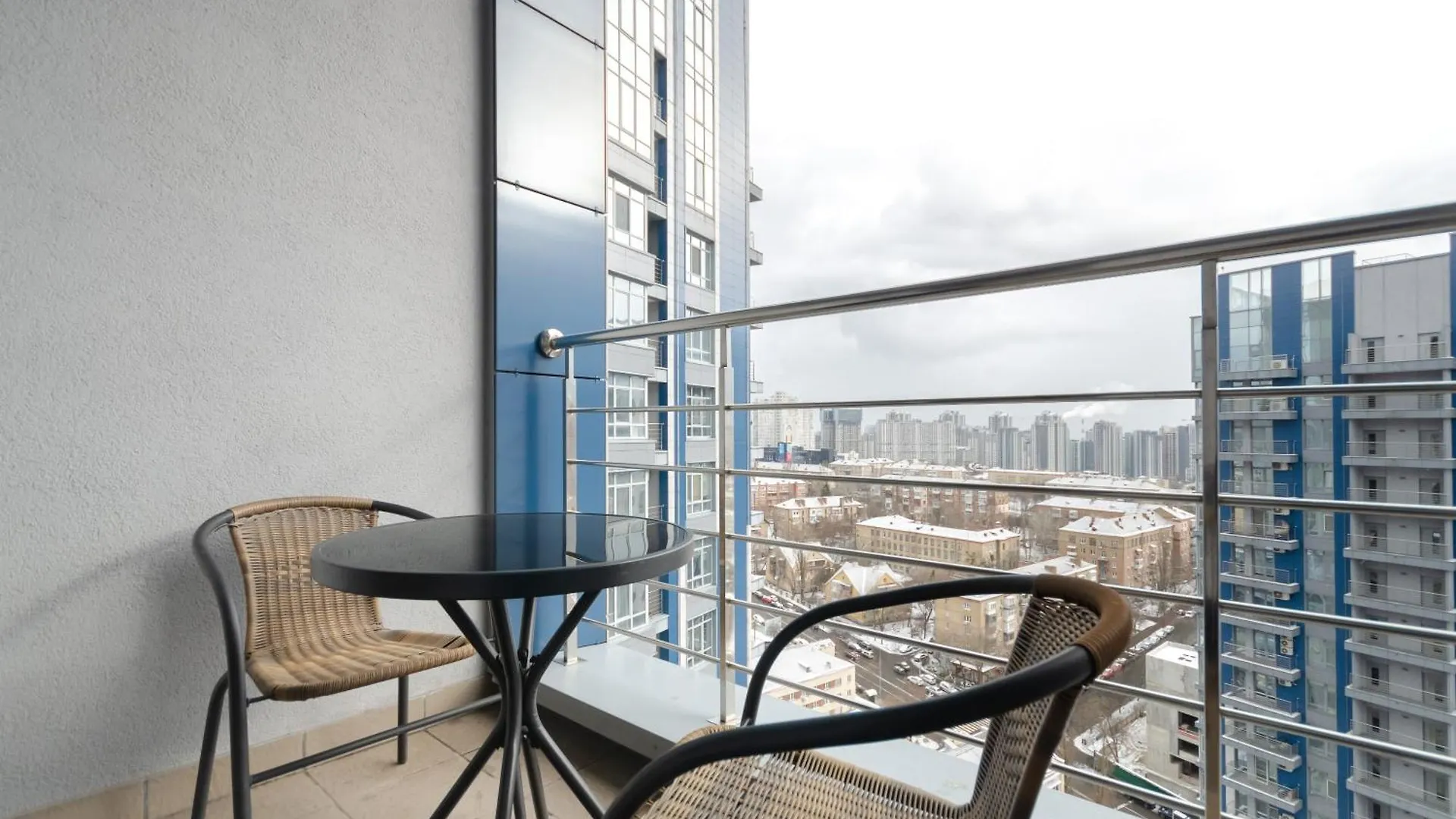 Petrovdom Apartments 19-267 In Rc Central Park, 7 John Mccain Street Kijev